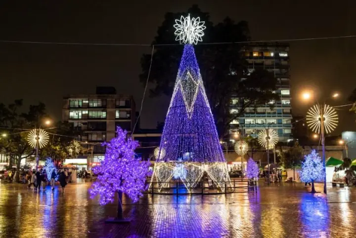 Colombia celebra el Día de las Velitas: tradición histórica y manifestación cultural