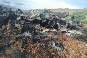 Restos del helicóptero Black Hawk derribado en Amalfi, Antioquia.