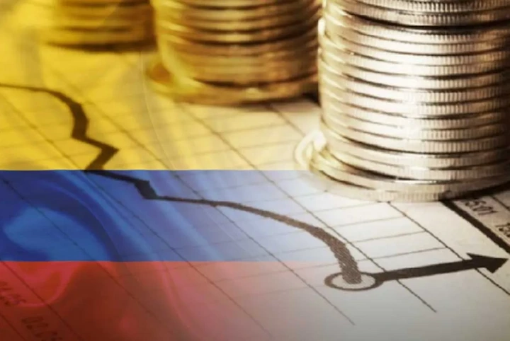 CARF advierte crisis fiscal persistente y exige ajustes inmediatos al Gobierno