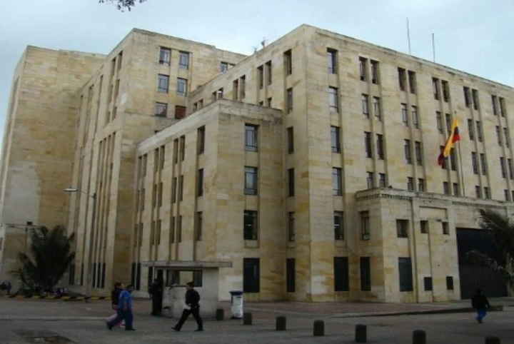 Edificio del Ministerio de Hacienda de Colombia, sede central en Bogotá