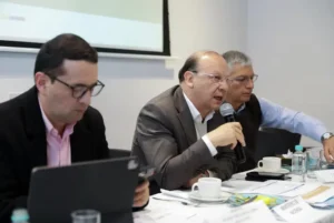 Ponencias de archivo de la reforma tributaria de Petro son presentadas por Katherine Miranda y Efraín Cepeda